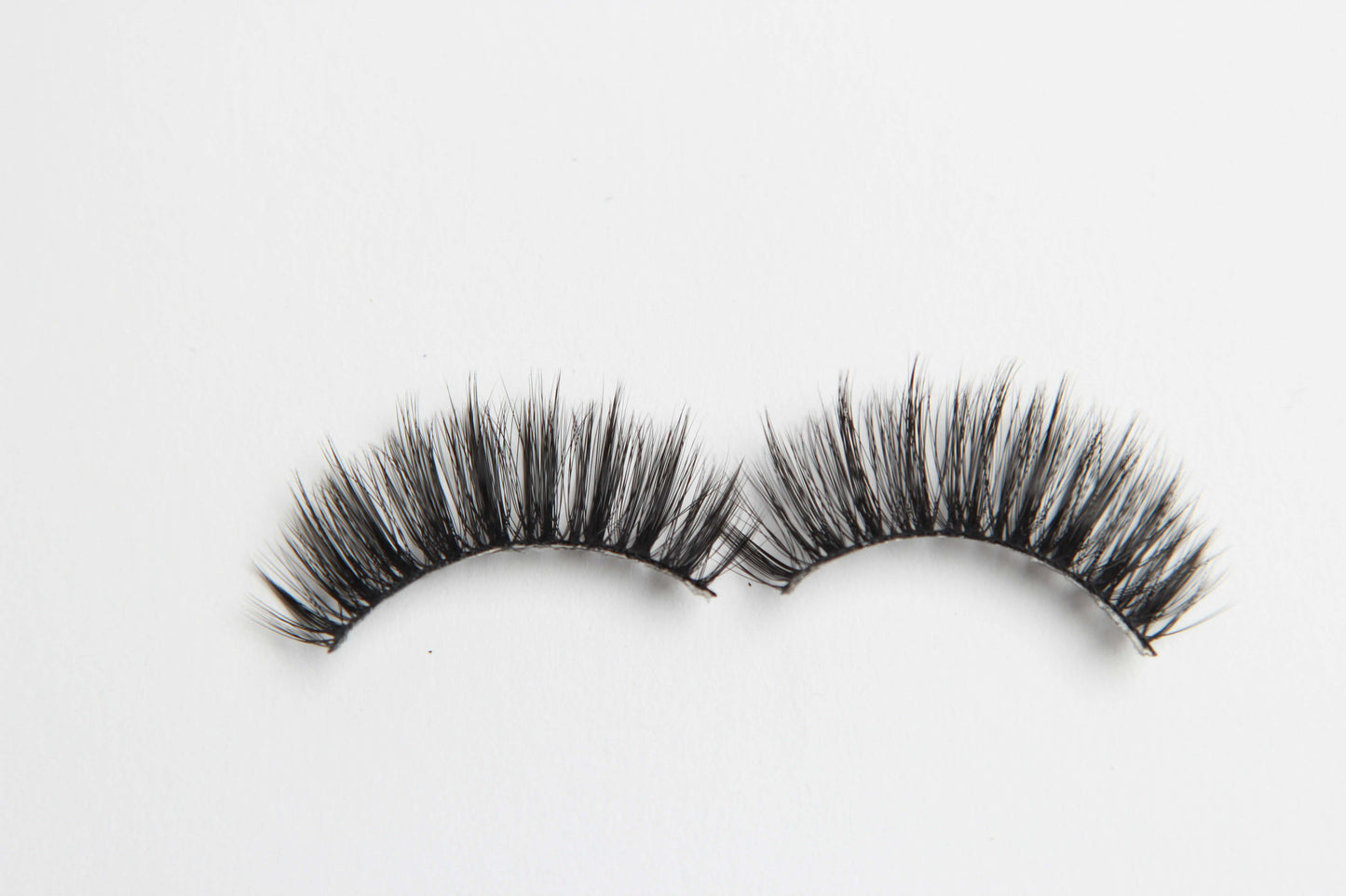 Take your lash game to new heights with See Me Shine lashes. These premium quality lashes are designed to add length, volume, and definition to your natural lashes, giving you a bold and striking look. With a lightweight and comfortable feel, Book the Flight lashes are perfect for any occasion, whether it's a night out on the town or a special event. Elevate your beauty routine and book your flight to stunning lashes today.
