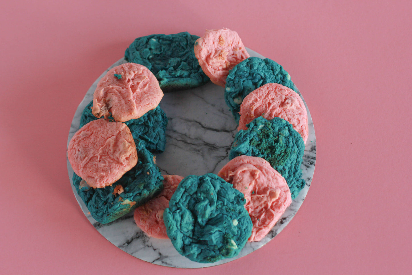Oakland Ca. Treat yourself to our soft and buttery handmade sugar cookies! Made with the finest ingredients and baked fresh, these sweet vanilla and sugar treats are the perfect snack or dessert. Indulge in the mouth-watering goodness delivered straight to your door or available for local pickup!